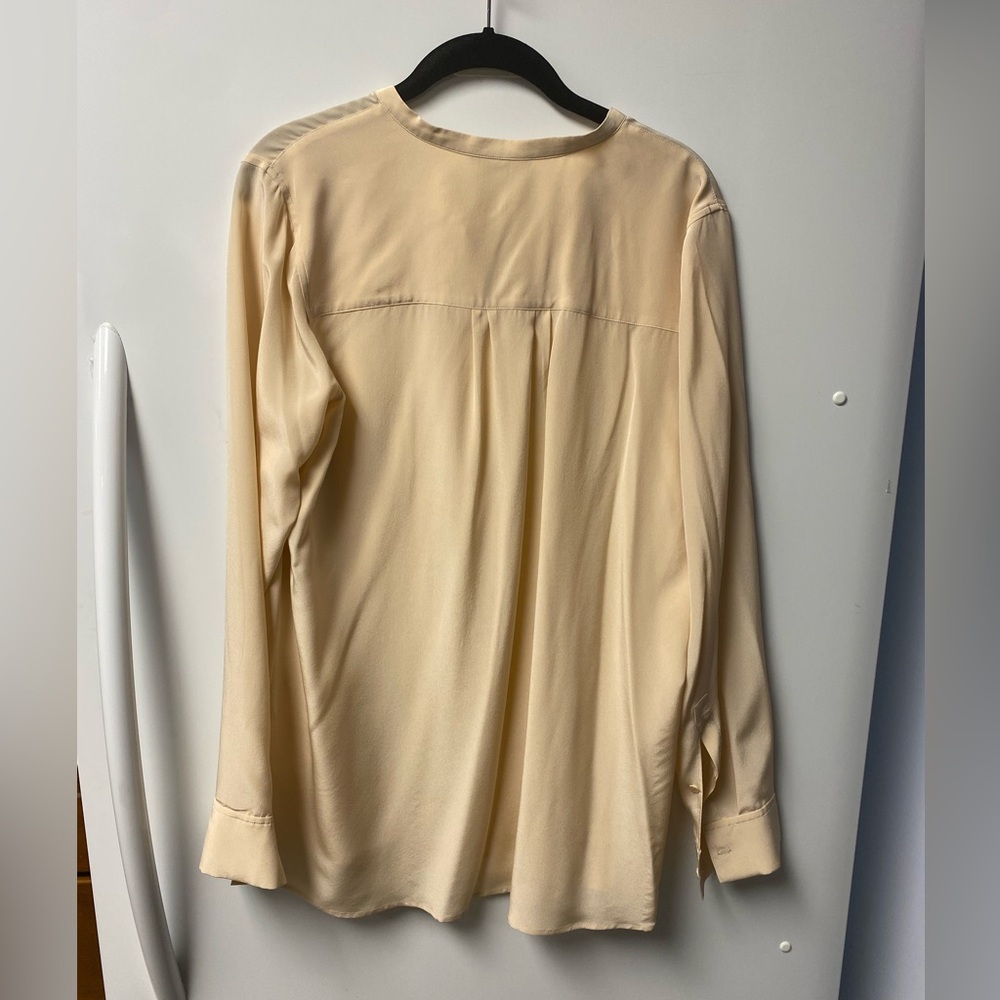 Vince Peachy Split-Neck Long-Sleeve Silk Blouse - Picture 3 of 6